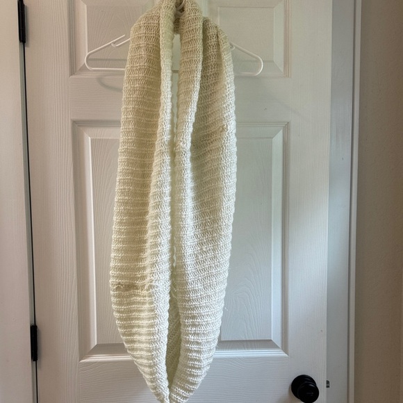 Cozy Cream Knit Infinity Scarf with Glistening Silver Detail - Picture 3 of 4